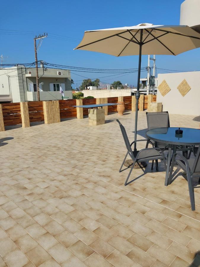 Passatempo Casa - 3 Bedroom Apartment Close To The Swimming Pool Gerani  Luaran gambar